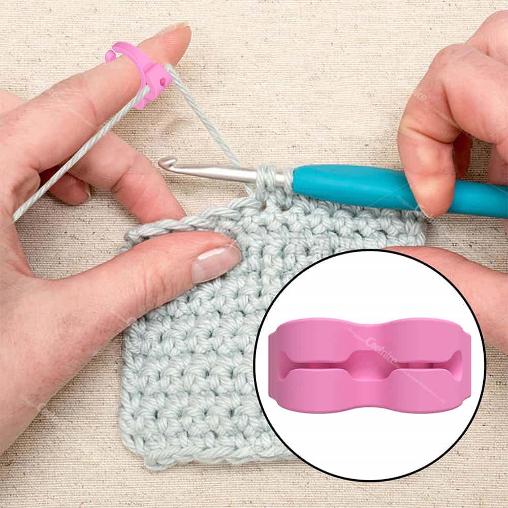 Multi-color silicone yarn guide rings for crochet and knitting