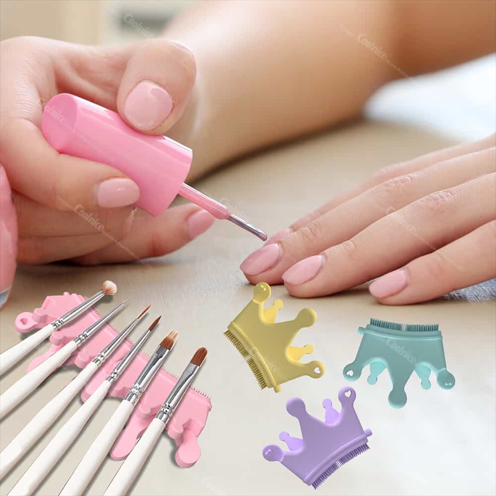 Silicone crown nail separators with brushes for nail art