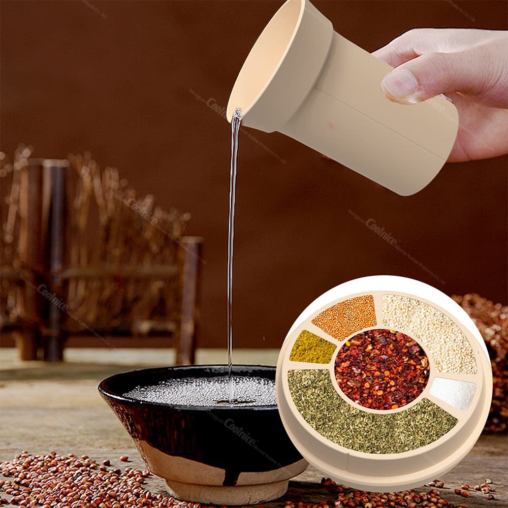 Silicone measuring cup pouring liquid smoothly