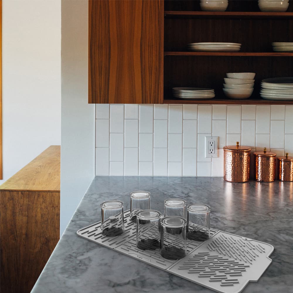 Foldable silicone drying mat for kitchen countertop with cups
