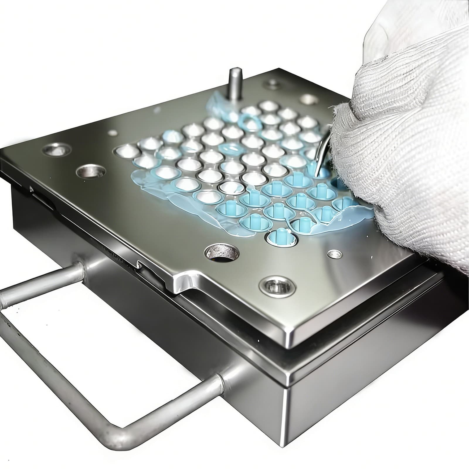 Multi-cavity LSR tooling