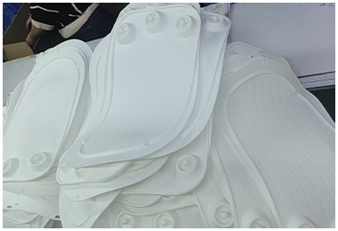 White custom silicone pet feeding mat molded sample