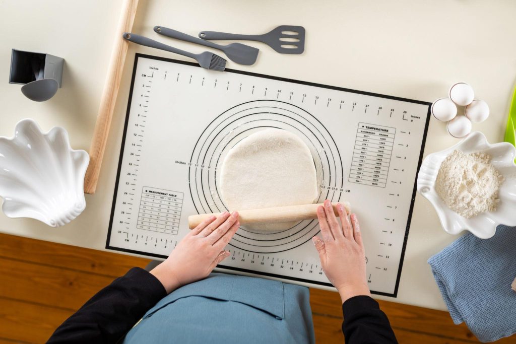 silicone pastry mat for dough rolling and prep