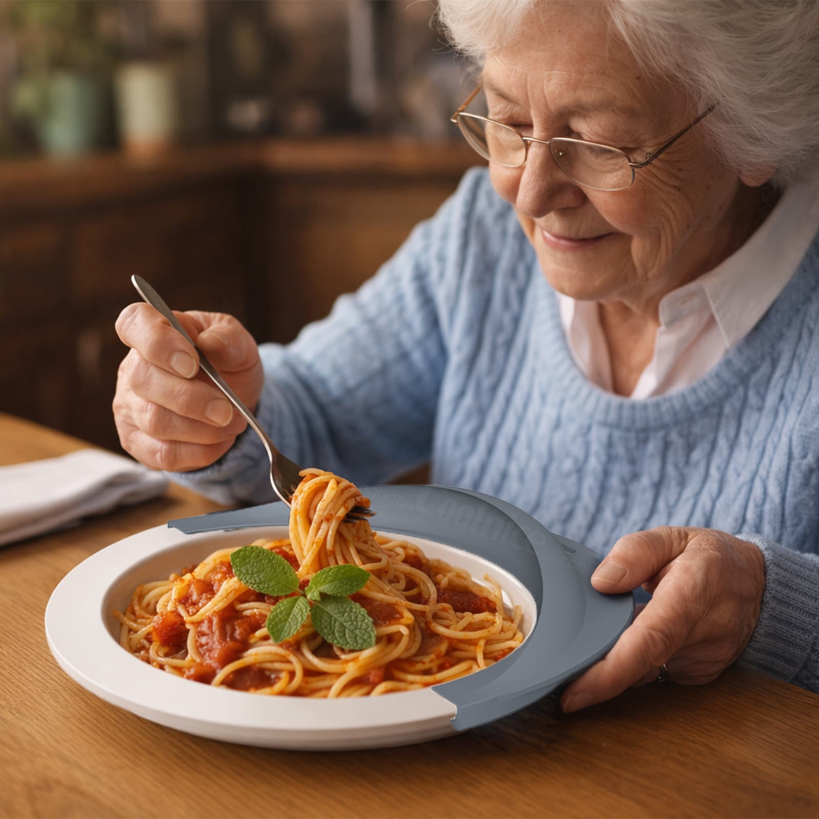 silicone-plate-guard-spaghetti-mealtime